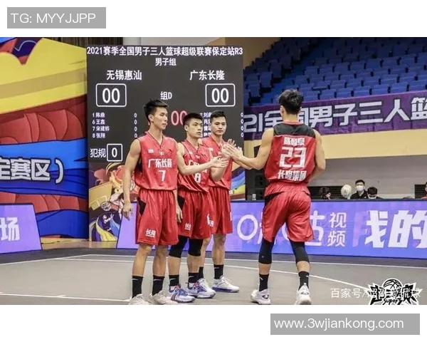 西安篮球队以53分稳居总决赛积分榜首位展现强劲实力